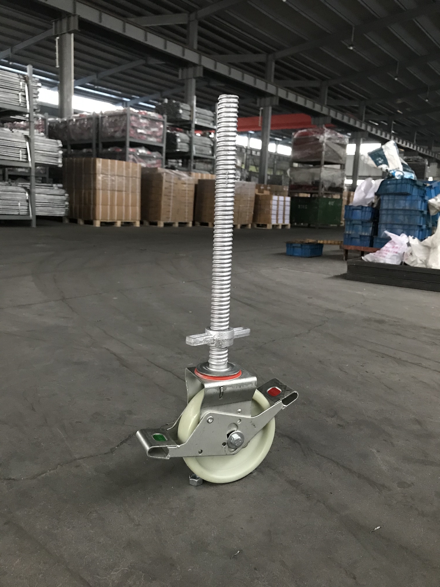adjustable scaffolding caster wheel with jack