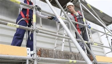 how to set up ladder scaffolding