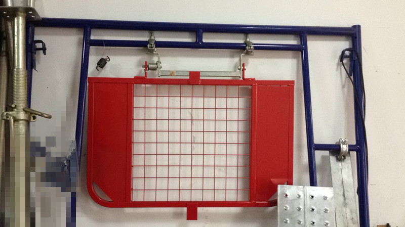 Scaffolding Steel Safety Gate / Ladder Access Gate 960mm X 761mm