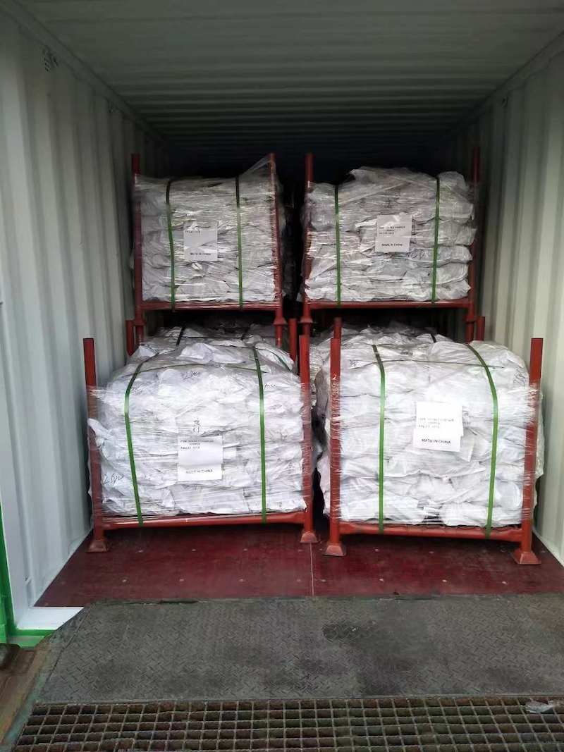 scaffolding couplers loading 