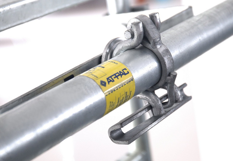 How to Properly Install a Pipe Clamp for Scaffolding