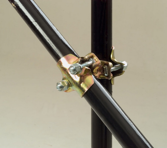 What Types of Projects Require Tube And Knuckle Scaffolding?