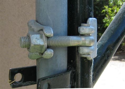 What Should I Look for When Buying Scaffolding Tube Clamps?