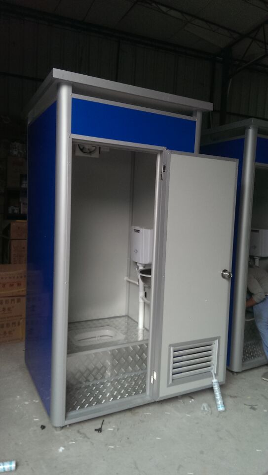 Single Portable Toilet with Size Width 1.08m, Length1.08m