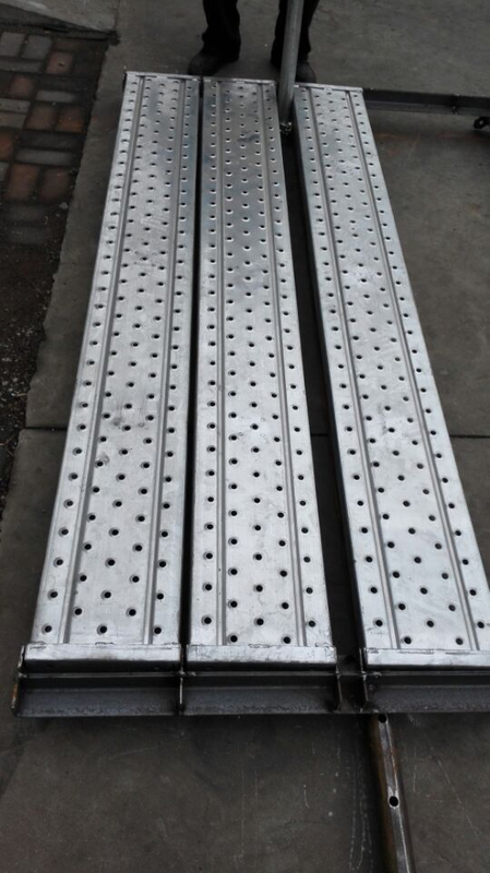 China Custom Scaffolding Transom with Half Couplers Manufacturers ...