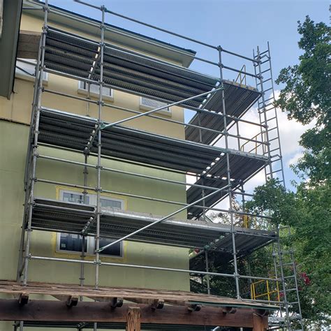 How Safe And Stable Is Frame And Brace Scaffolding in All Weather?