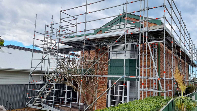 What Are The Benefits of Builders System Scaffolding?