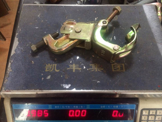 Tipe Khusus Scaffolding Swivel Girder Coupler / Beam Coupler