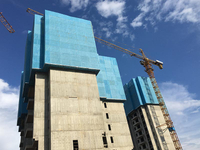 //5irorwxhqkiriij.leadongcdn.com/cloud/inbpokrlriksmmqjnnlj/what-are-the-key-benefits-of-a-self-climbing-scaffolding-system.jpg