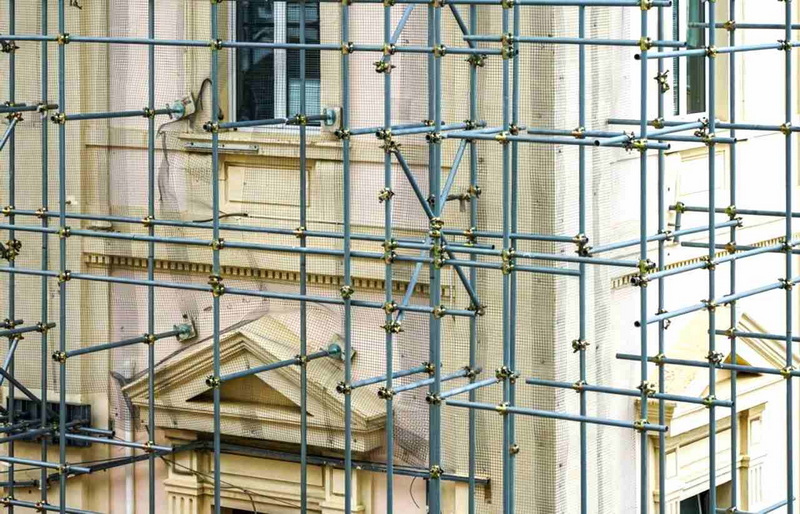 What Should You Know Before Buying Tube And Clamp Scaffolding?
