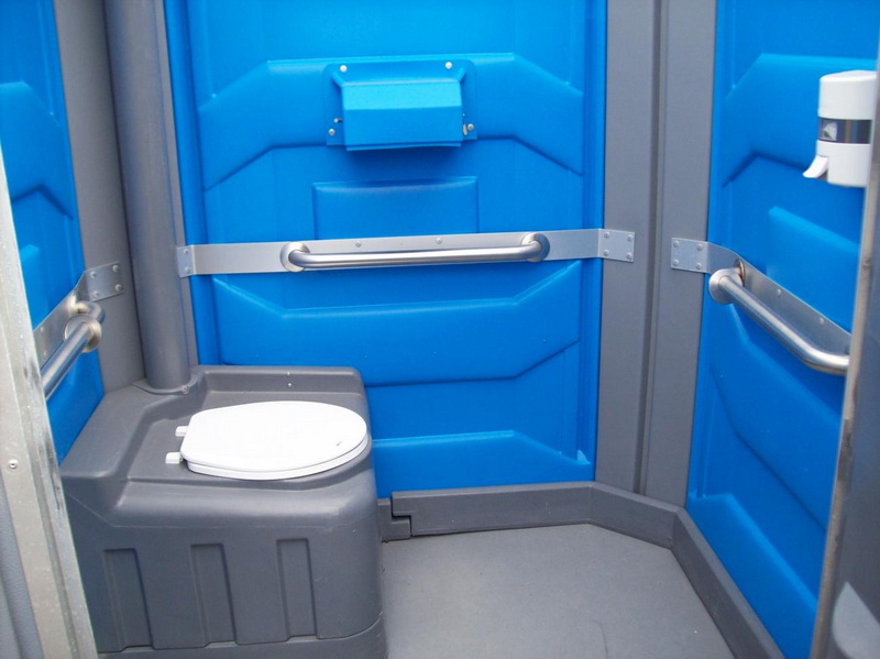 Portable Toilet Suppliers In America