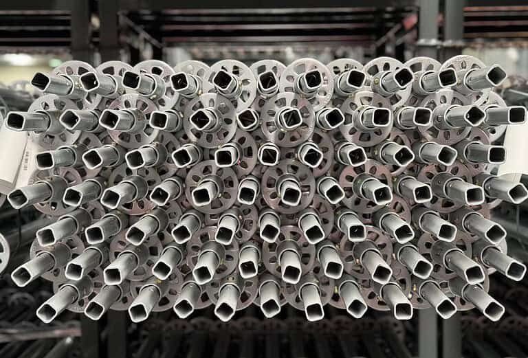 Ringlock Scaffolding For Complex Structures