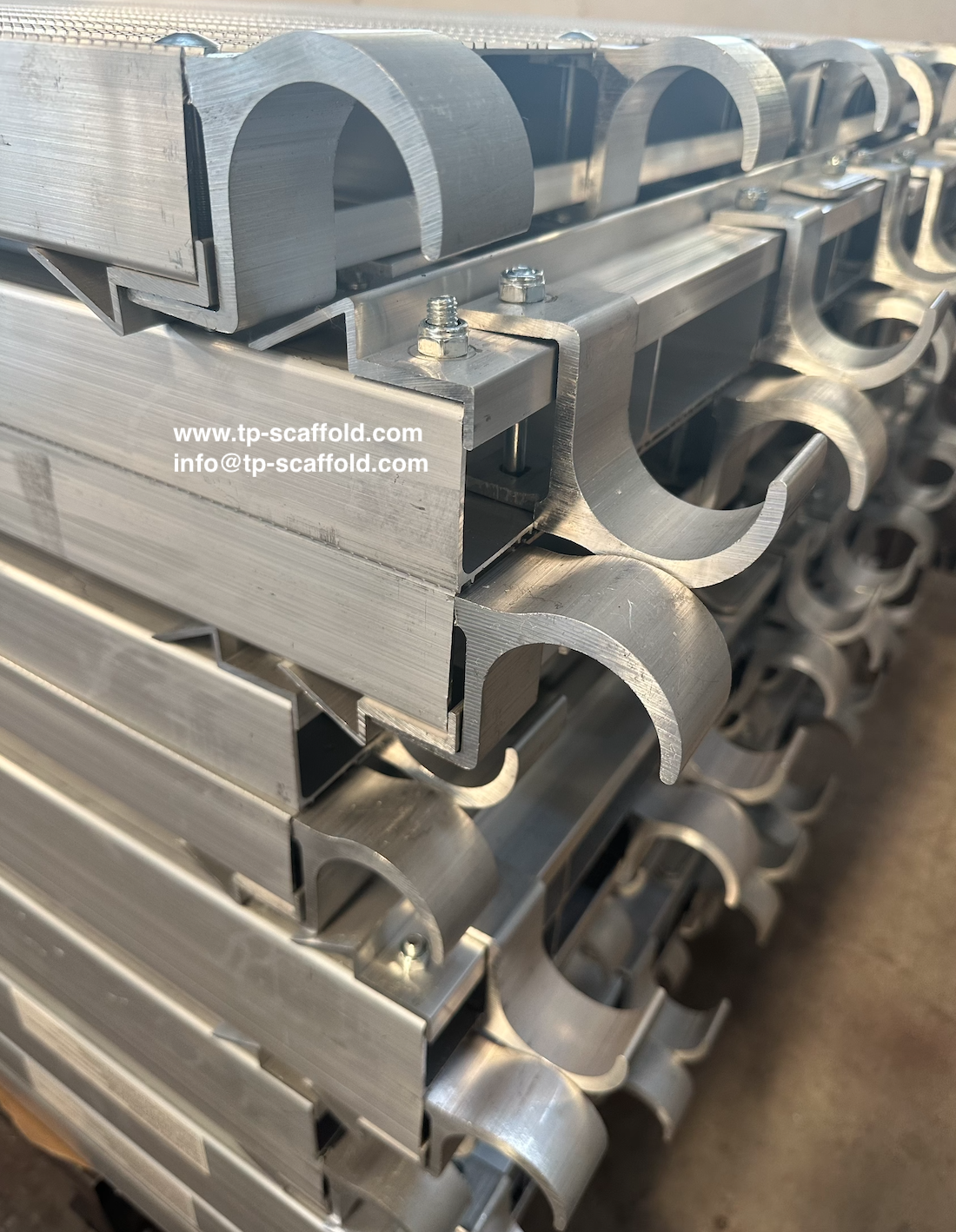 7' all aluminum scaffold plank