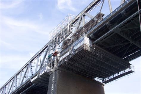 cantilever scaffolding system_1