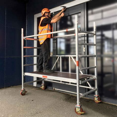 Improper Scaffold Tower Placement