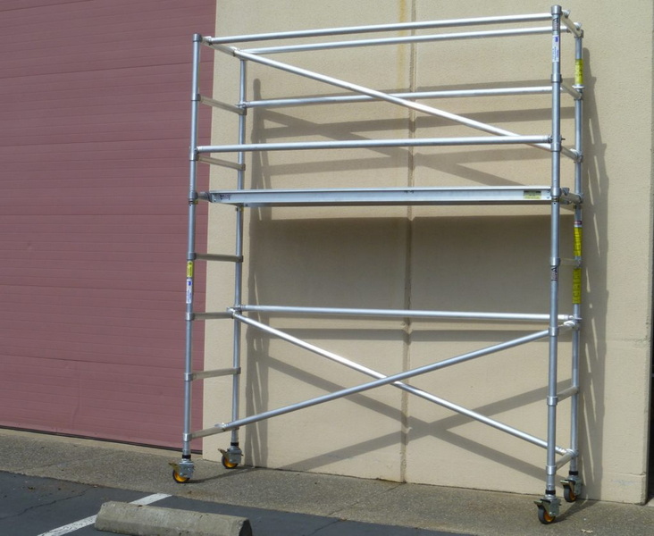 Can I Get Custom Scaffolding From Industrial Ladder & Scaffolding Inc?