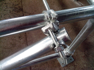 Flexible Scaffolding Coupler Decorations