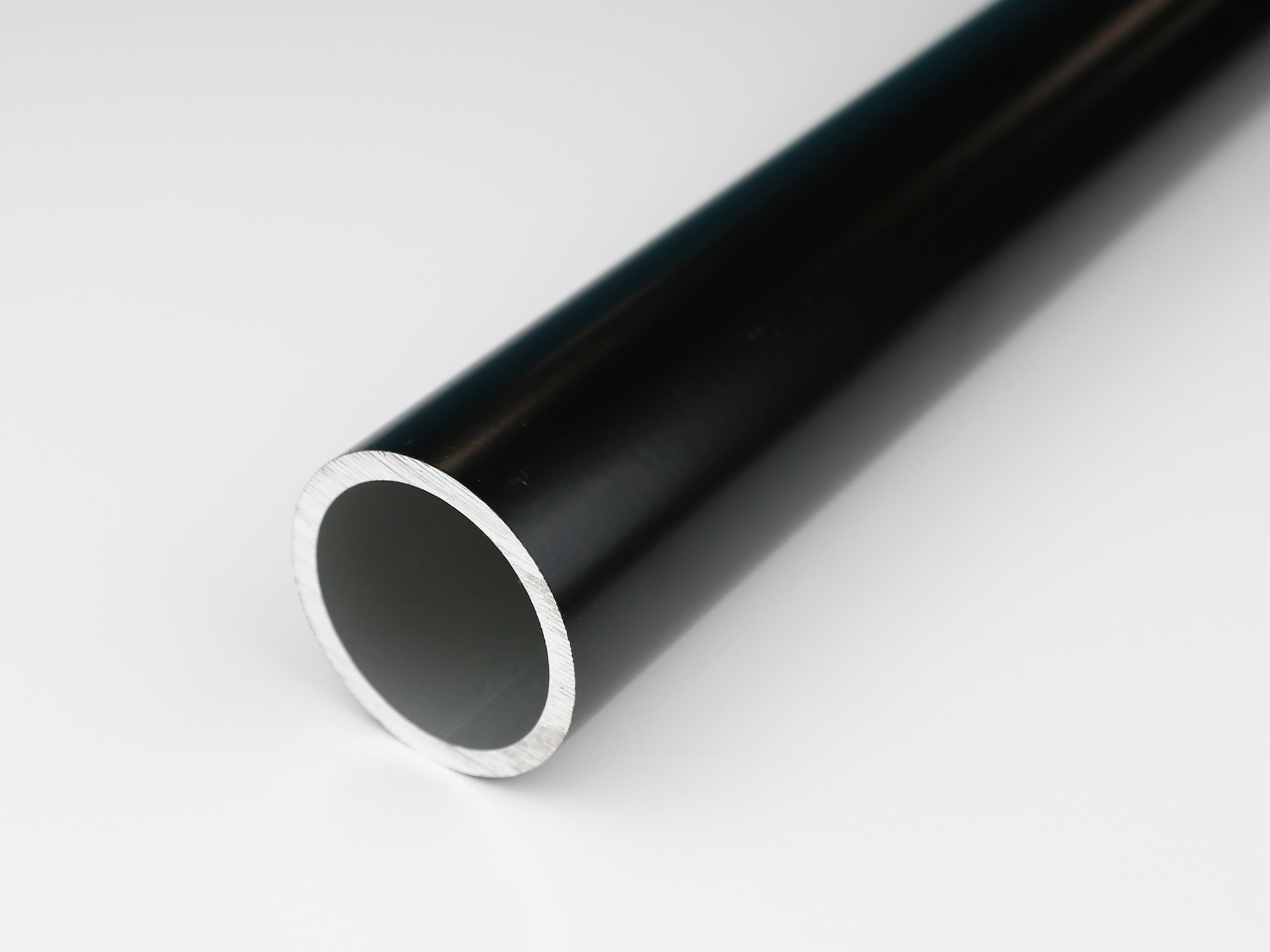 Are Black Scaffolding Tubes Rust-Resistant Or Coated